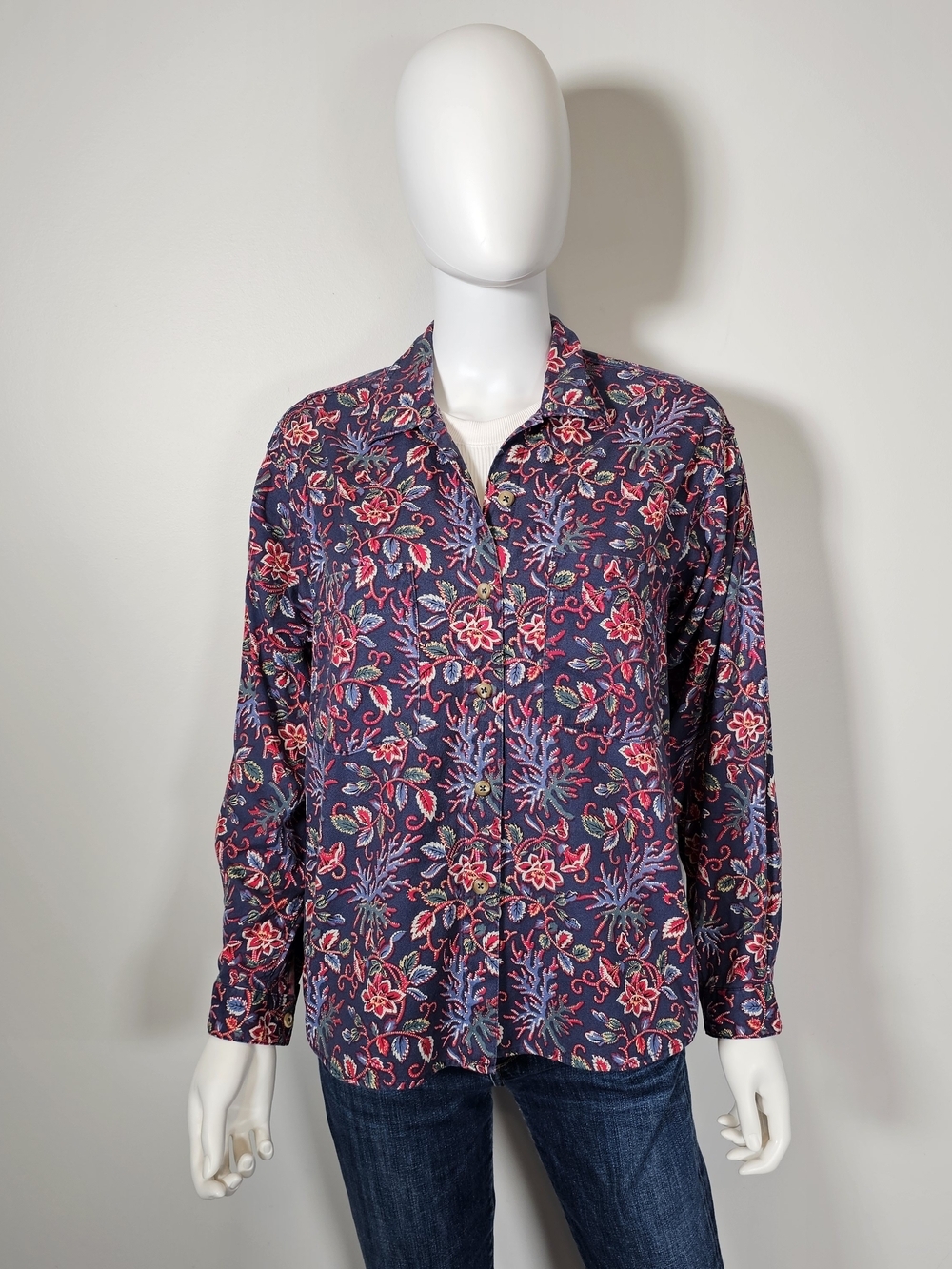 Patagonia Navy Shirt with Pink & Red Floral Print Sz M - L